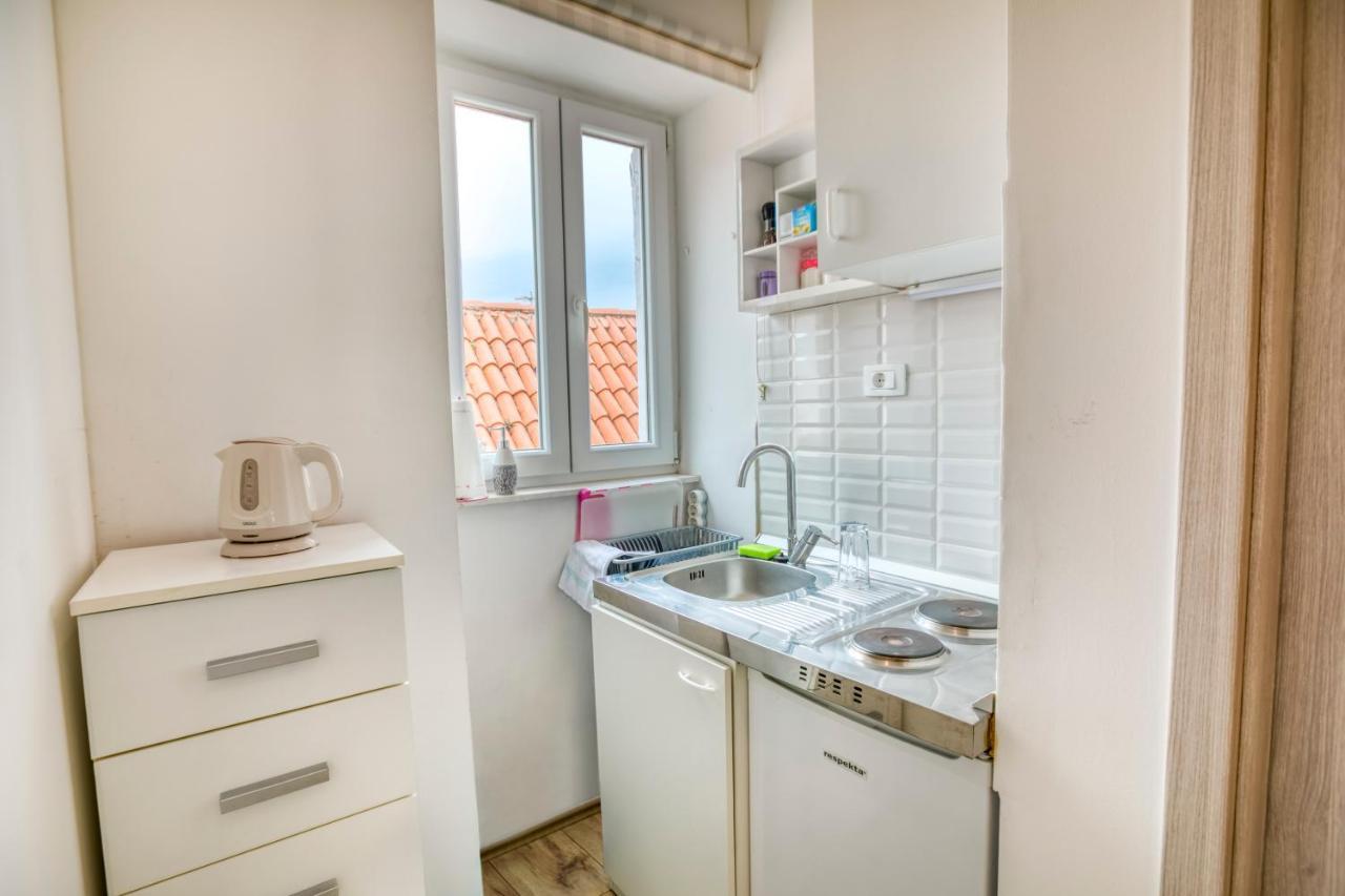 Apartment Grace, Feel At Home - Away From Home Split Eksteriør bilde